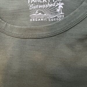 Faherty Sunwashed Organic Cotton Pocket T-Shirt | Men’s Large | Olive Green